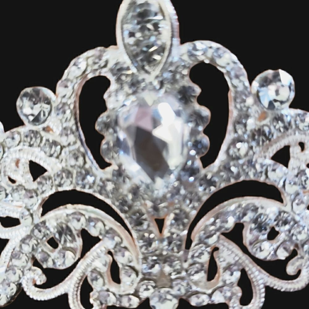 Wedding tiera silver tone and rhinestones. - Picture 3 of 3